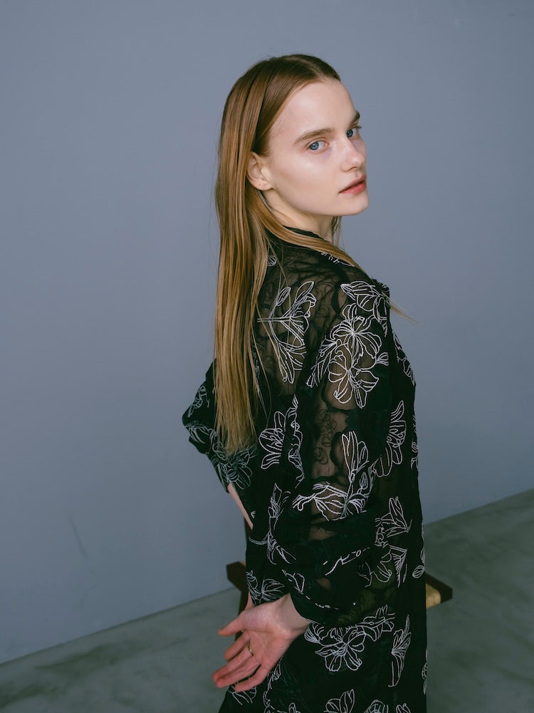 モデル身長：167cm / カラー：Black