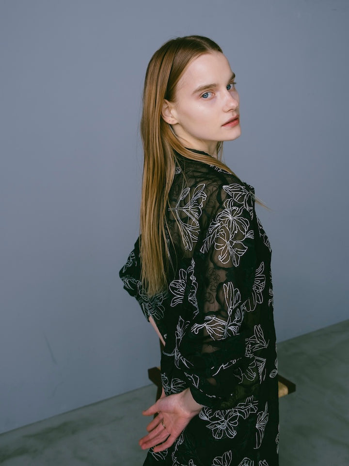 モデル身長：167cm / カラー：Black