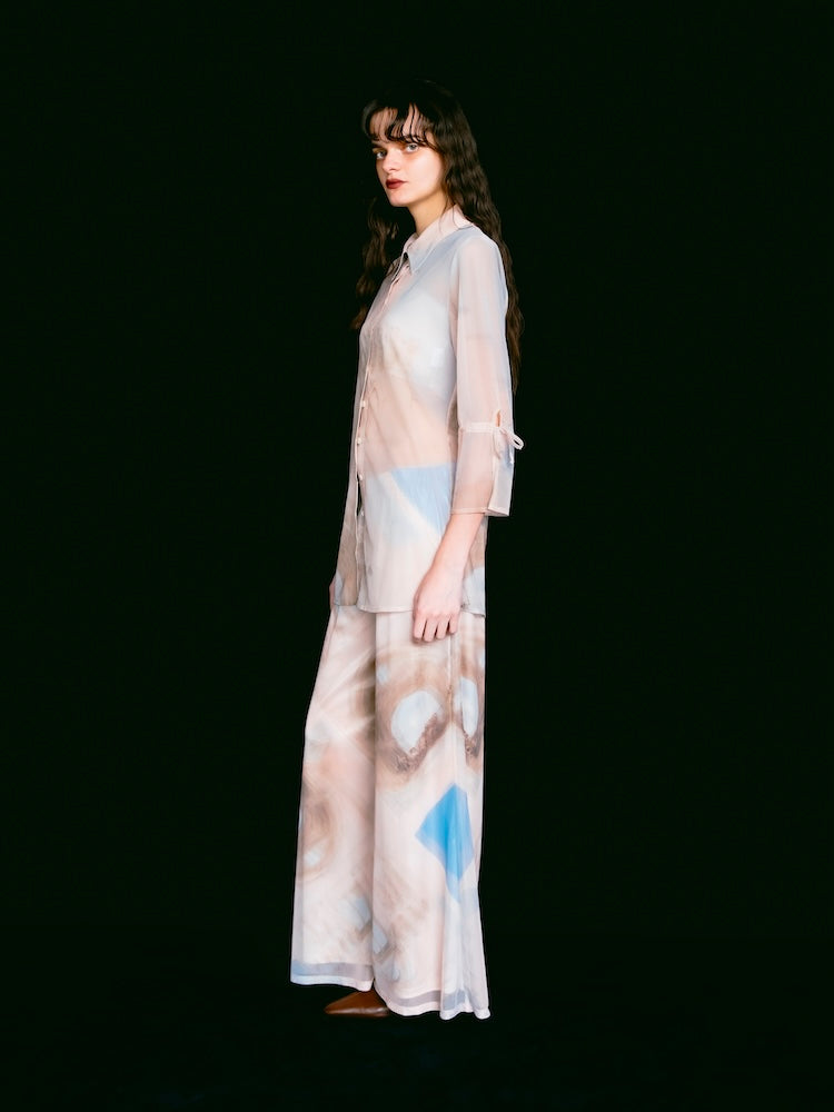 モデル身長：173cm / カラー：01 Church