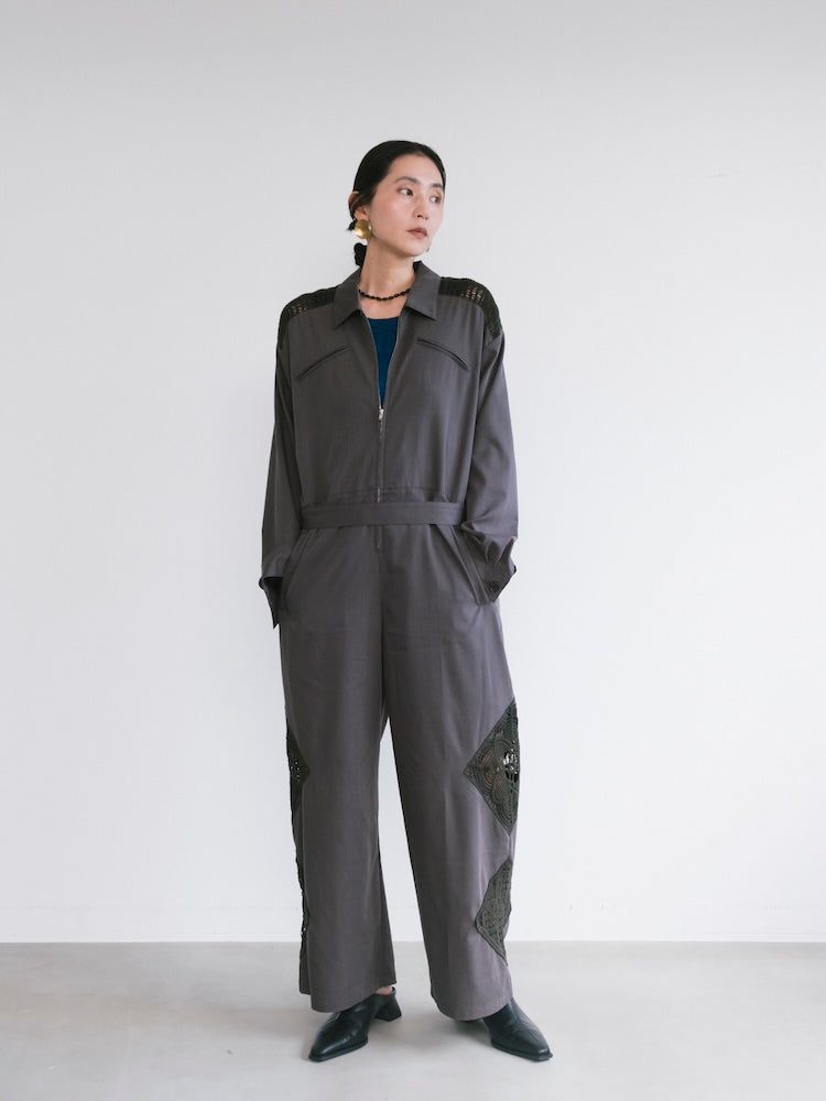 モデル身長：163cm / カラー：Charcoal