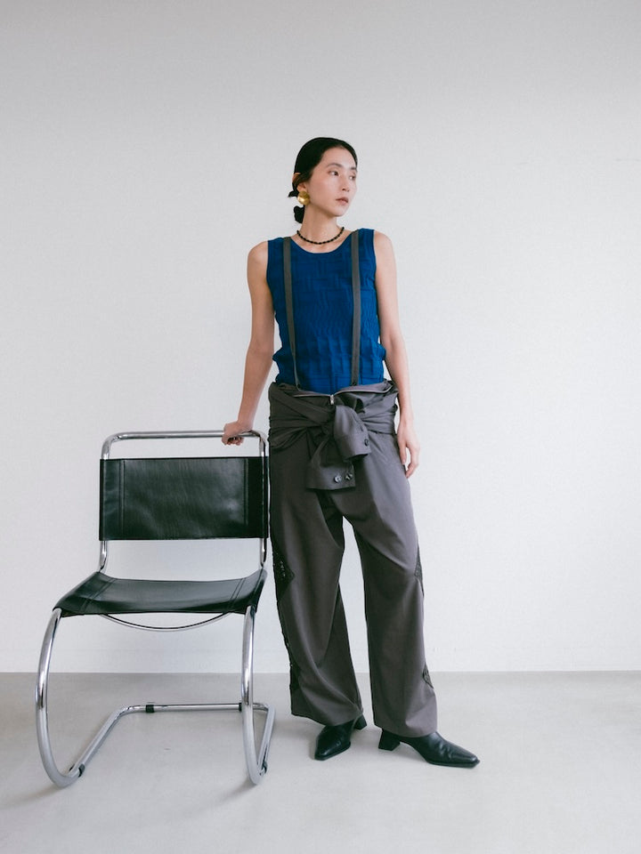 モデル身長：163cm / カラー：Charcoal