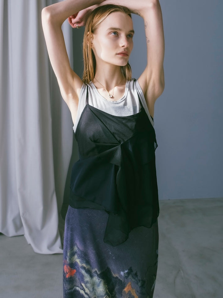 モデル身長：167cm / カラー：Black