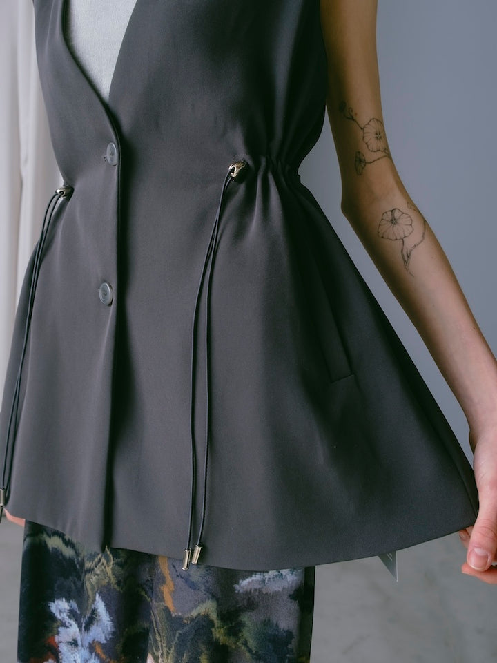 モデル身長：167cm / カラー：Gray