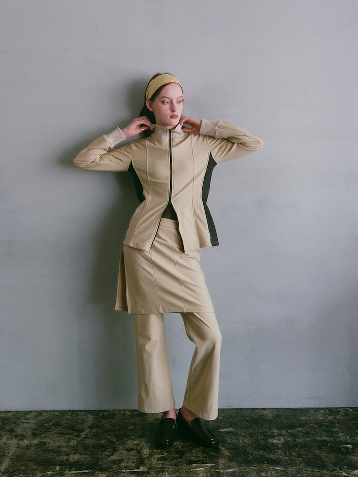 モデル身長：175cm / カラー：Beige