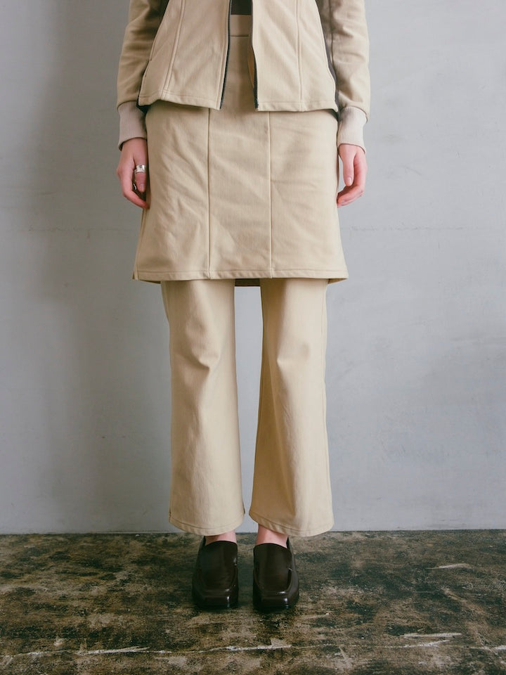 モデル身長：175cm / カラー：Beige