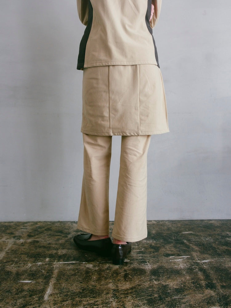 モデル身長：175cm / カラー：Beige