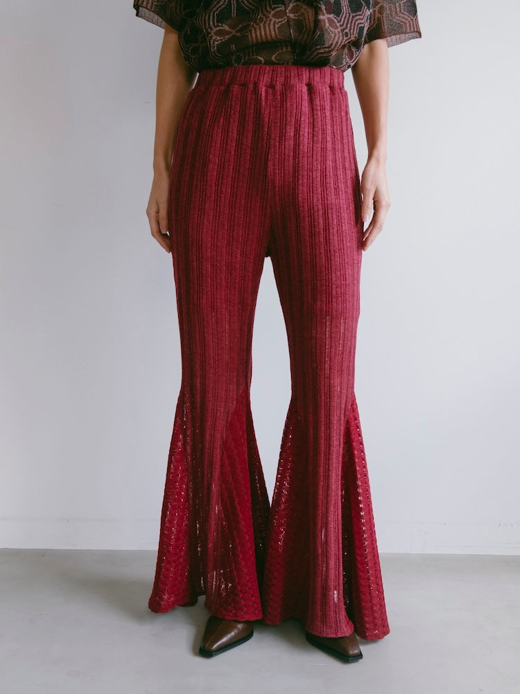 モデル身長：163cm / カラー：Bordeaux