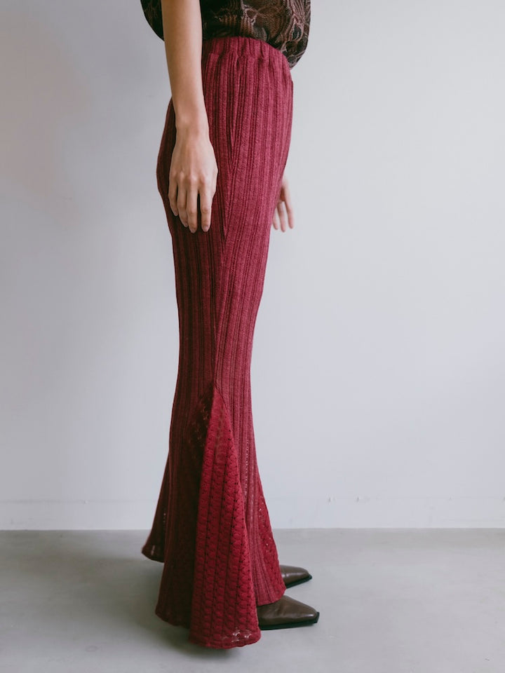 モデル身長：163cm / カラー：Bordeaux