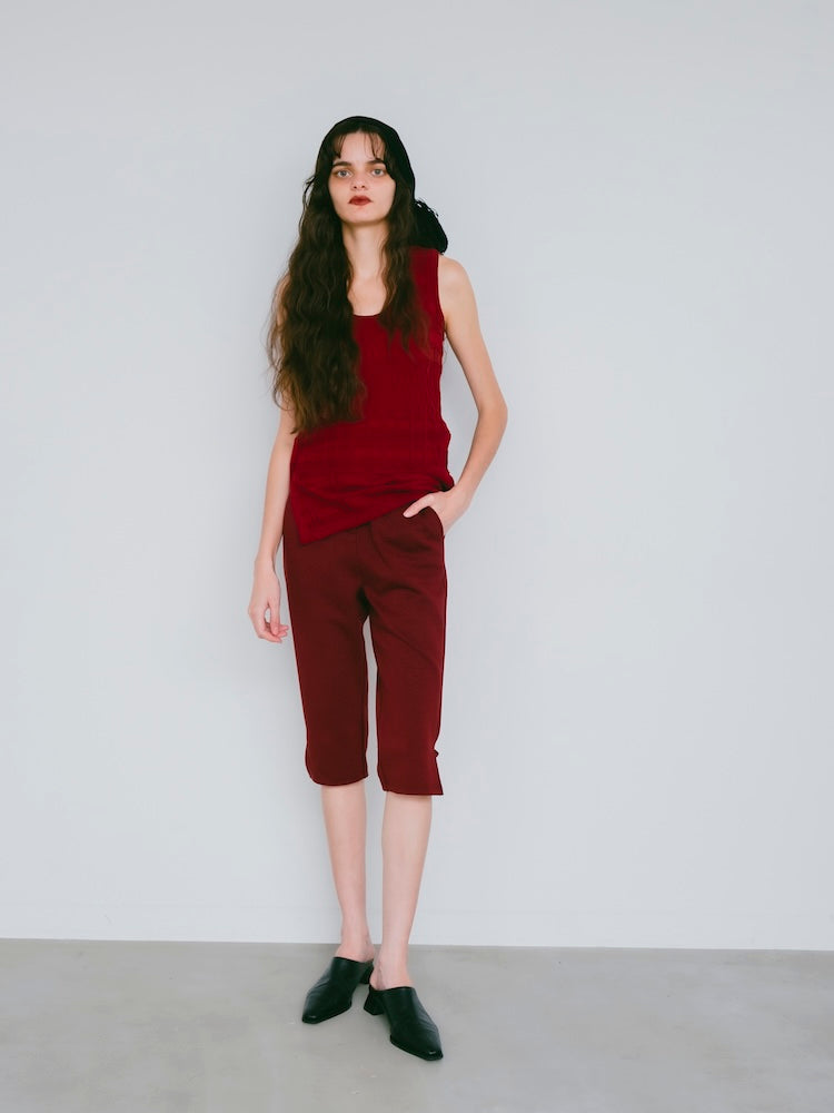 モデル身長：173cm / カラー：Bordeaux