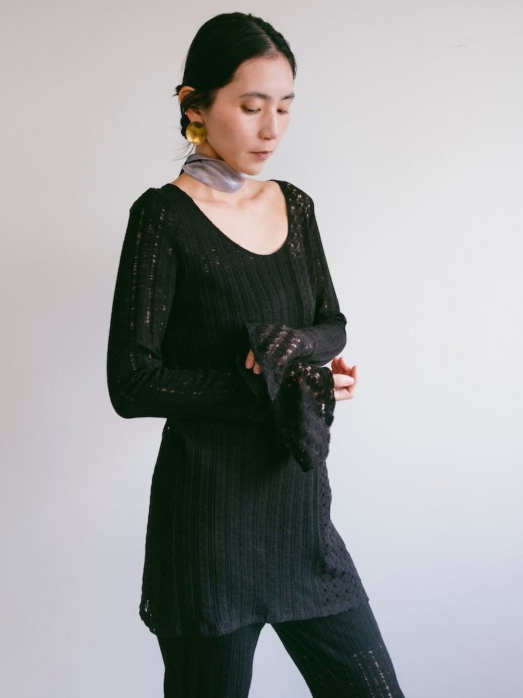 モデル身長：163cm / カラー：Black