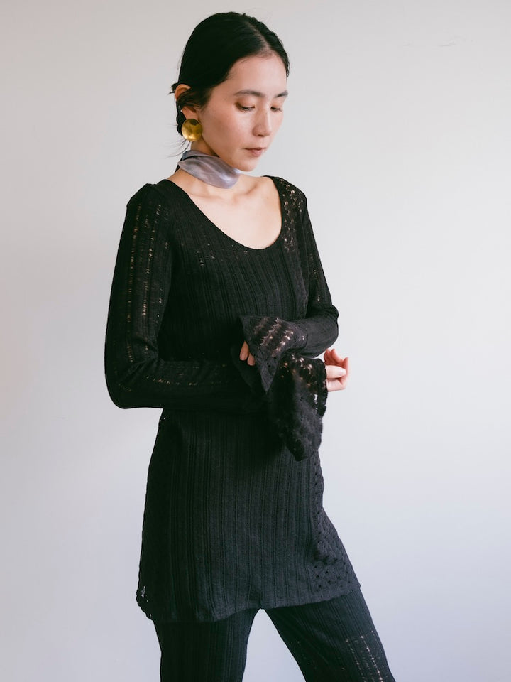 モデル身長：163cm / カラー：Black