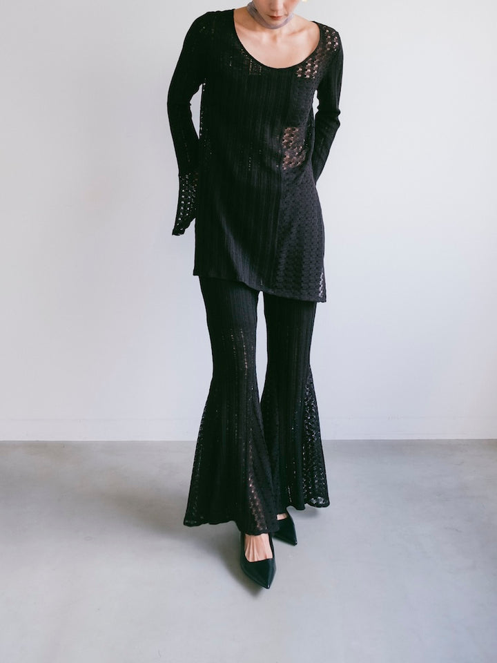 モデル身長：163cm / カラー：Black