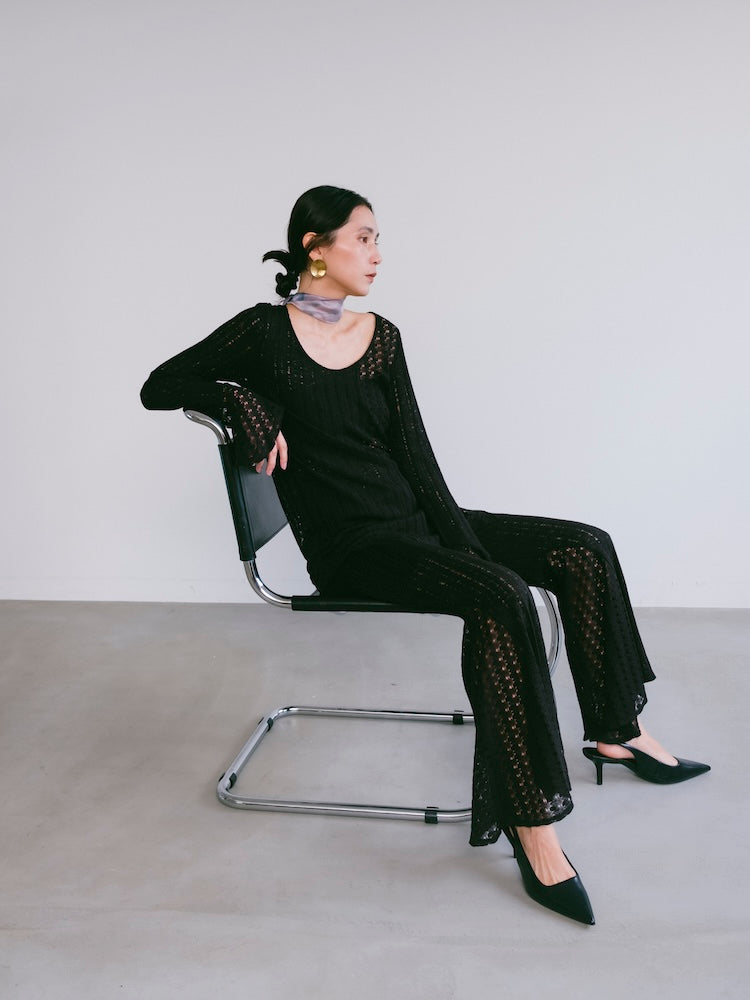 モデル身長：163cm / カラー：Black