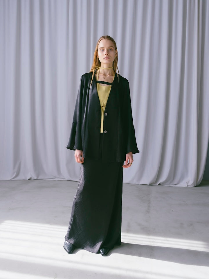 モデル身長：167cm / カラー：Black