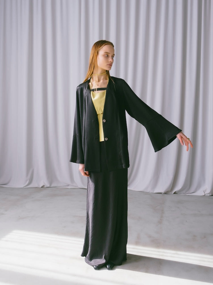 Flare Sleeve Satin Jacket｜フレアスリーブサテンジャケット – MARTE