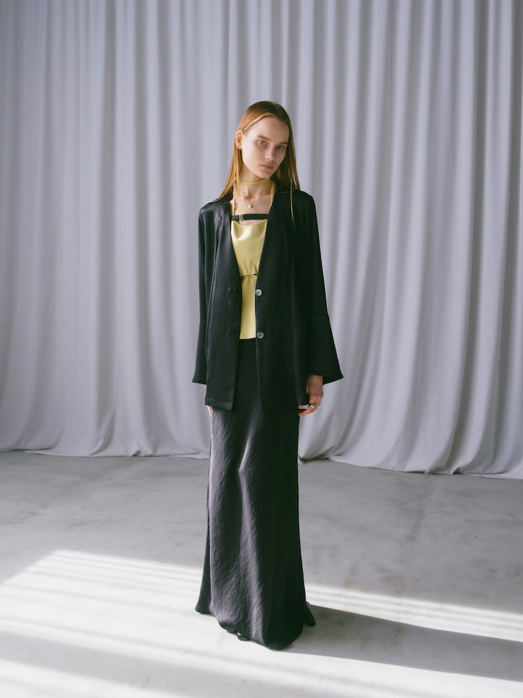 モデル身長：167cm / カラー：Black / モデル着用：Mサイズ