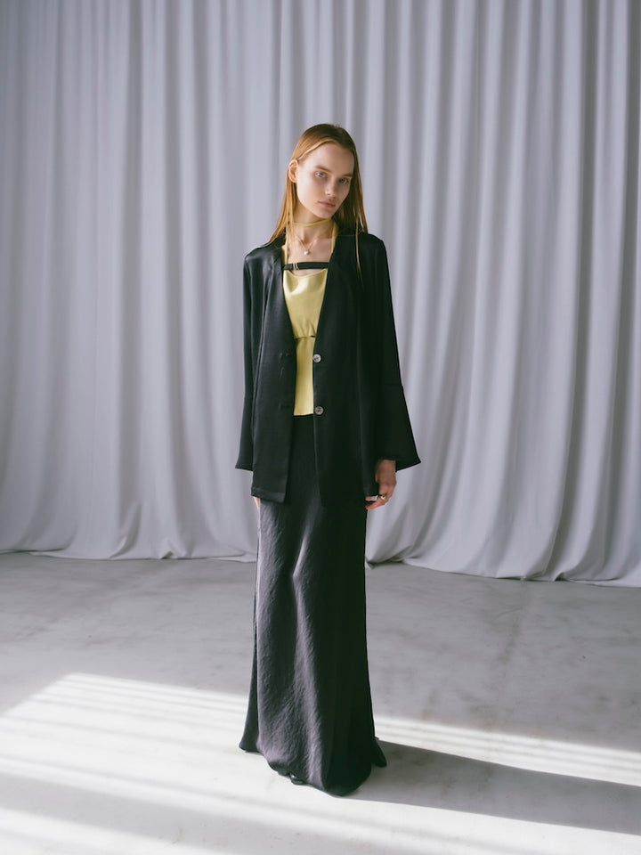 モデル身長：167cm / カラー：Black / モデル着用：Mサイズ