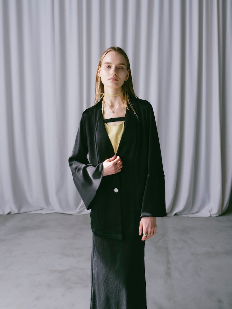 Flare Sleeve Satin Jacket｜フレアスリーブサテンジャケット – MARTE