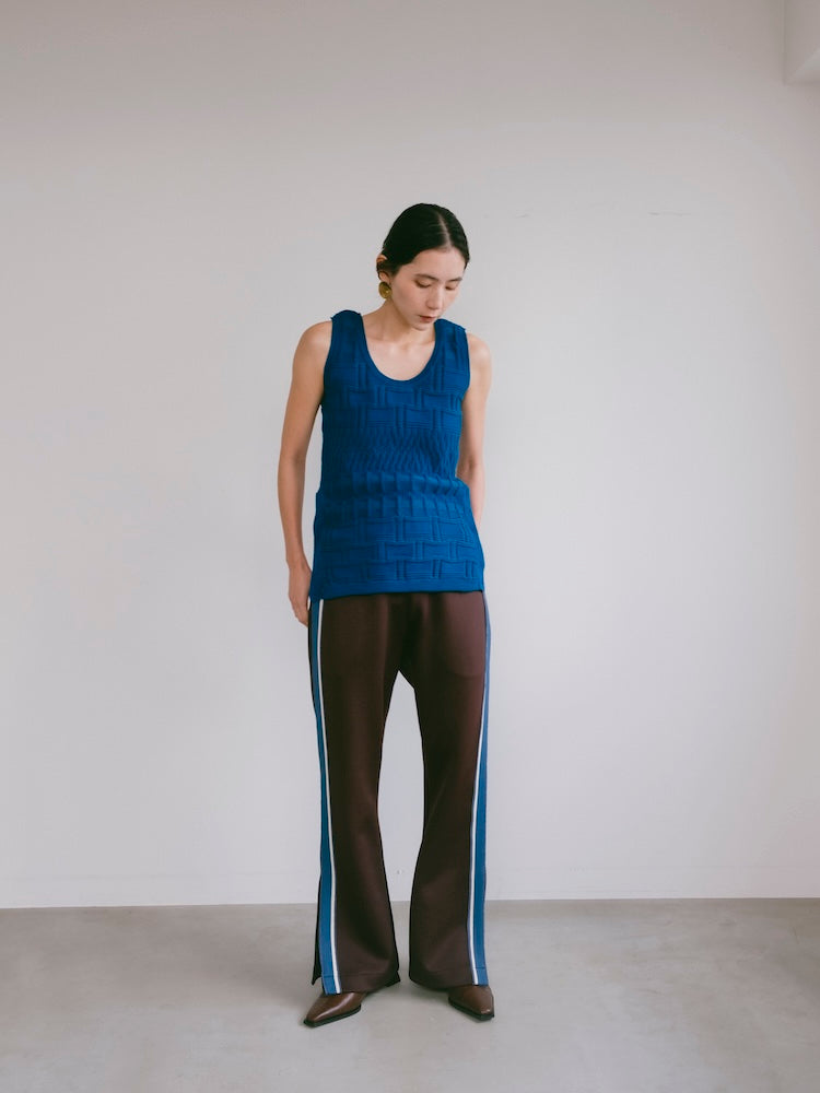 モデル身長：163cm / カラー：Brown