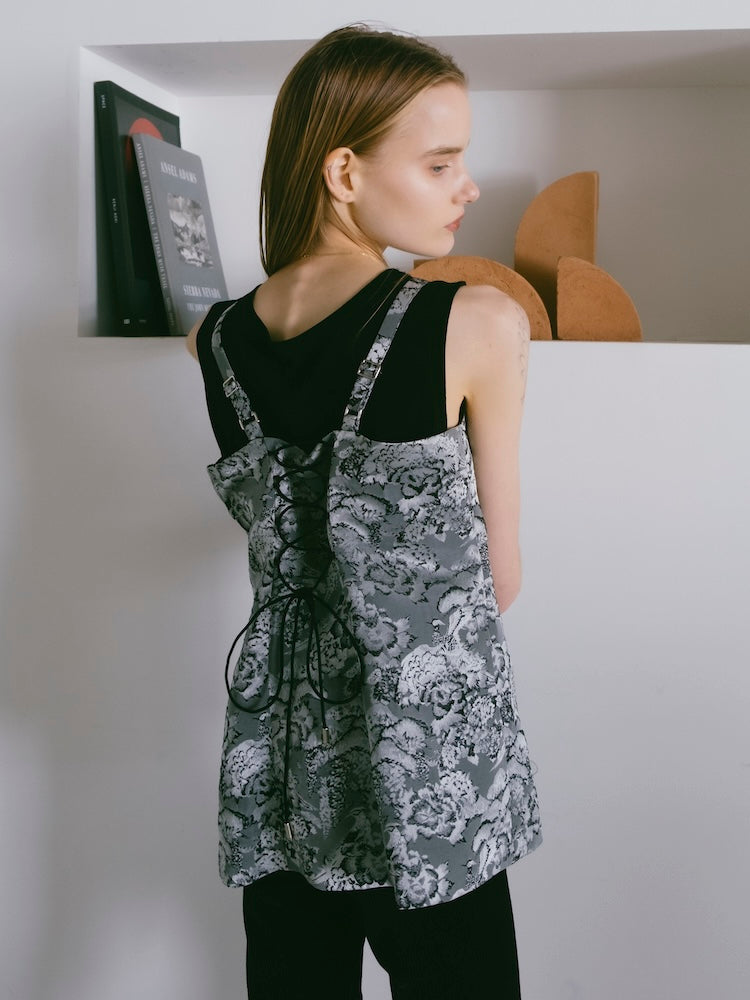 モデル身長：167cm / カラー：Gray