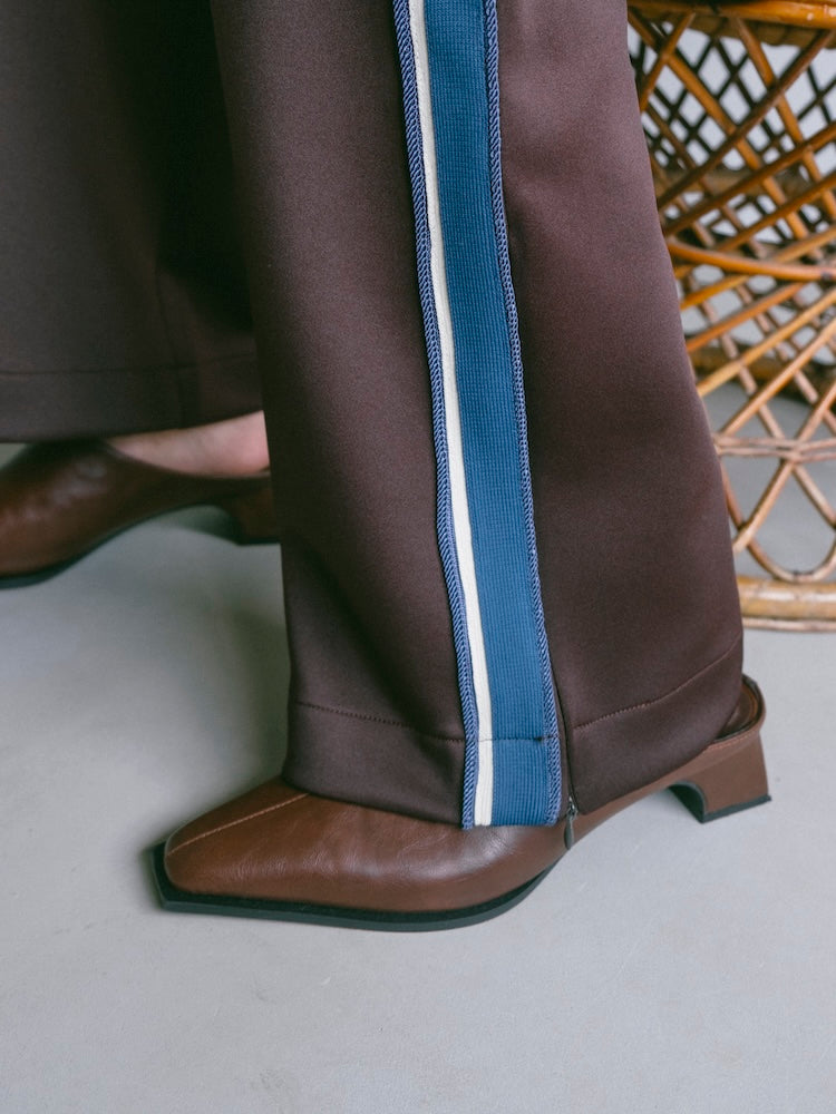 モデル身長：163cm / カラー：Brown