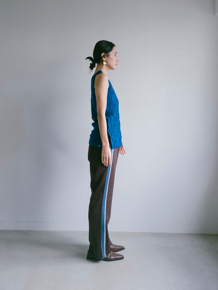 モデル身長：163cm / カラー：Brown