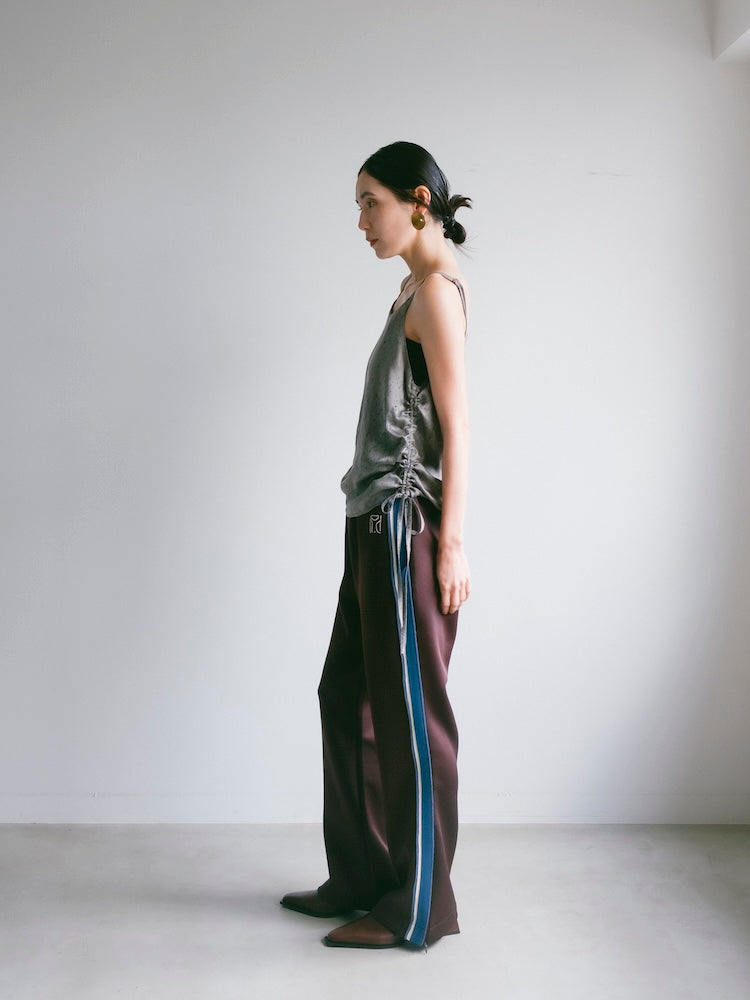 モデル身長：163cm / カラー：Gray