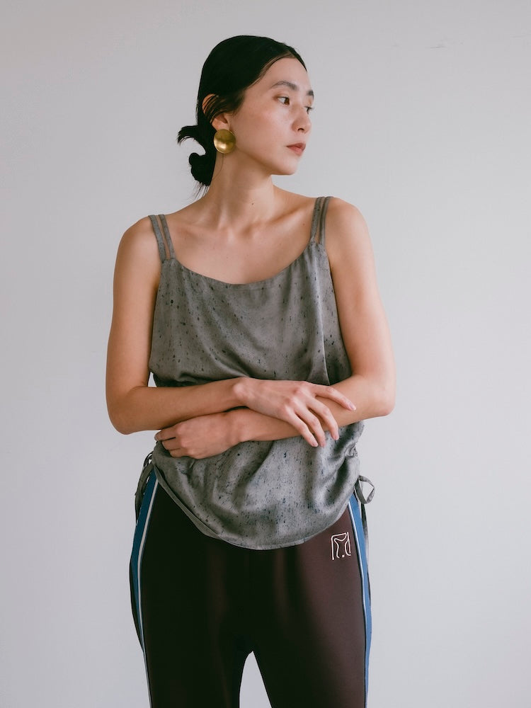 モデル身長：163cm / カラー：Gray