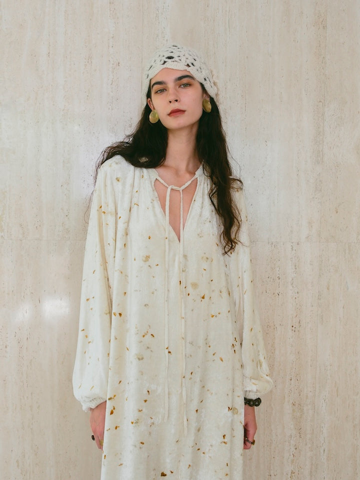 モデル身長：175cm / カラー：Ivory