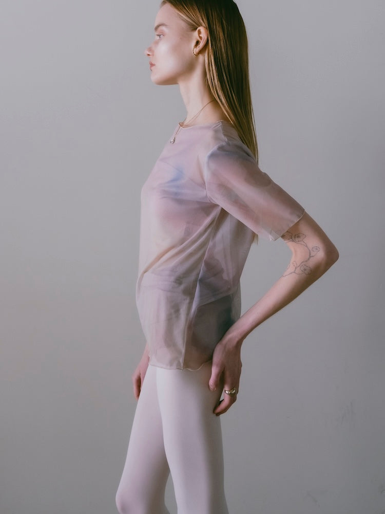 モデル身長：167cm / カラー：04 PaleSky