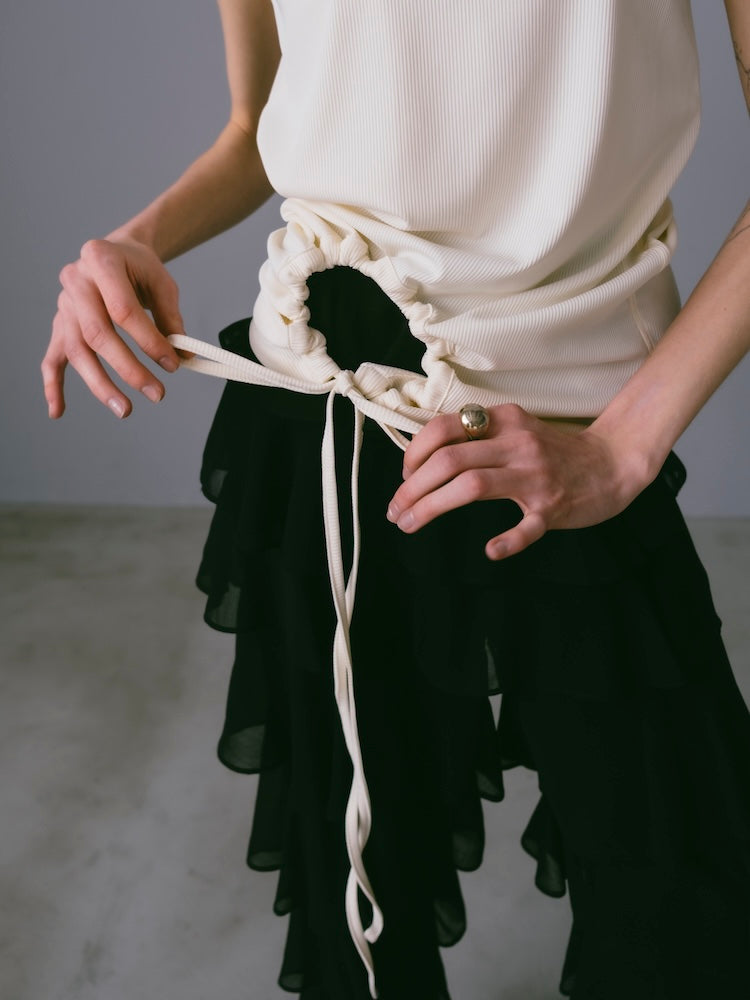 モデル身長：167cm / カラー：OffWhite