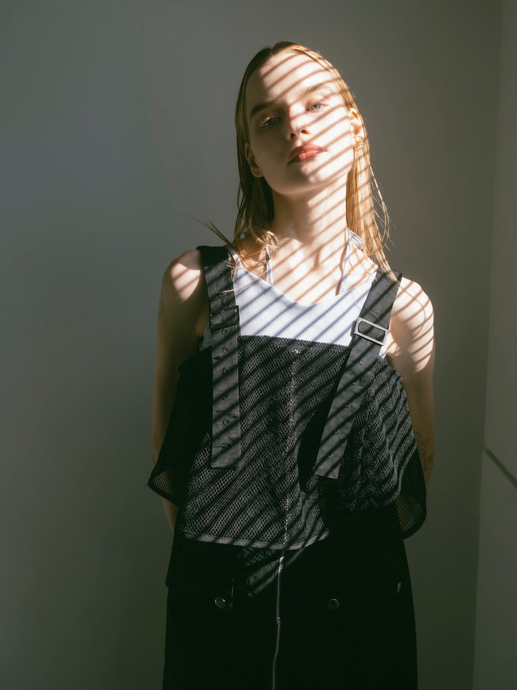 モデル身長：167cm / カラー：Black