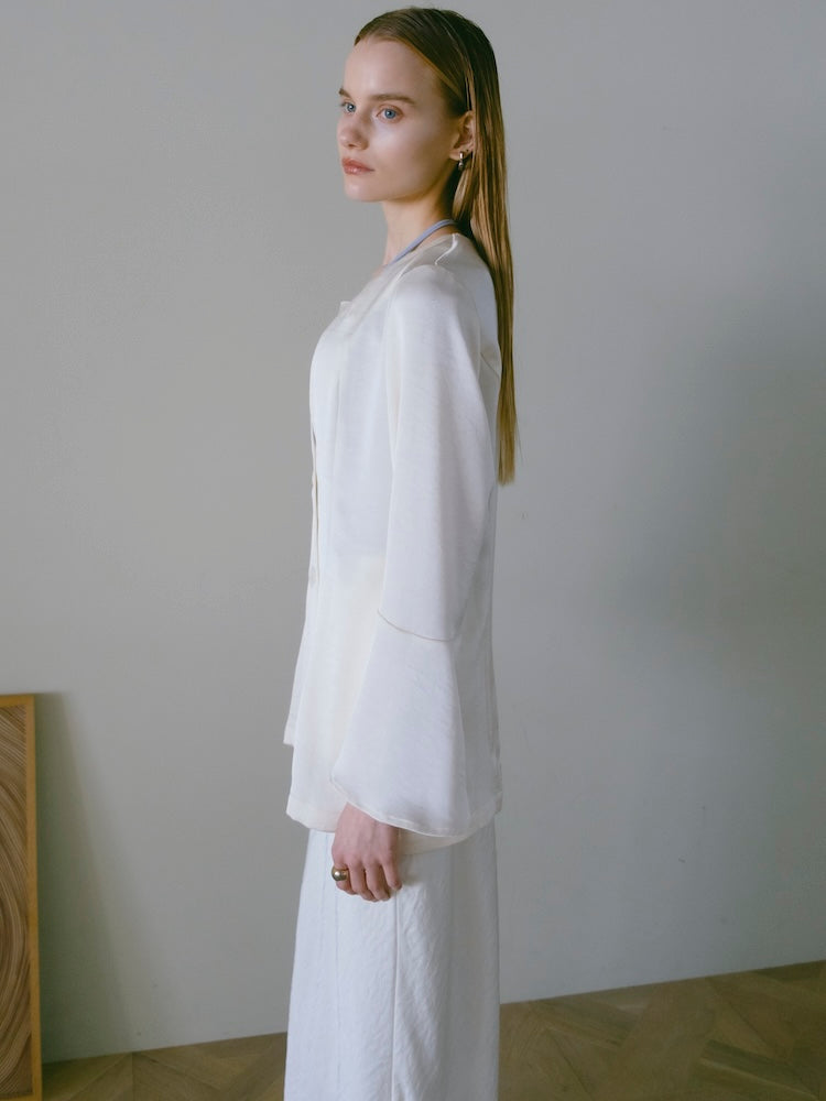Flare Sleeve Satin Jacket｜フレアスリーブサテンジャケット – MARTE