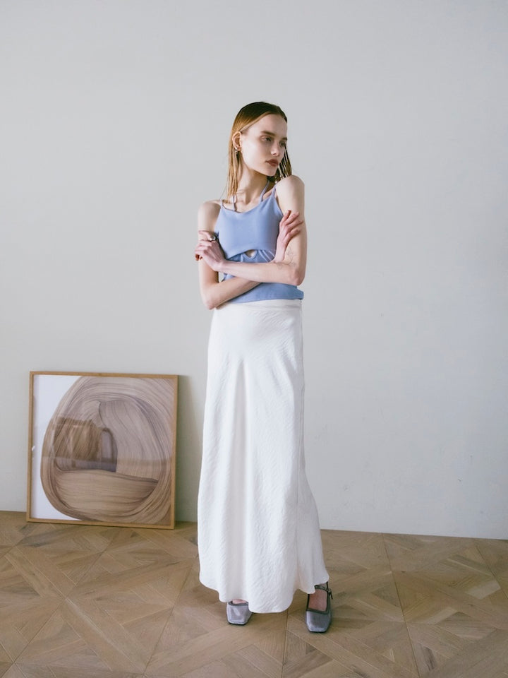 モデル身長：167cm / カラー：OffWhite / モデル着用：Mサイズ