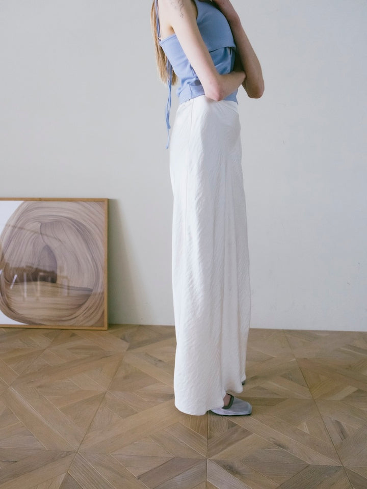 モデル身長：167cm / カラー：OffWhite / モデル着用：Mサイズ