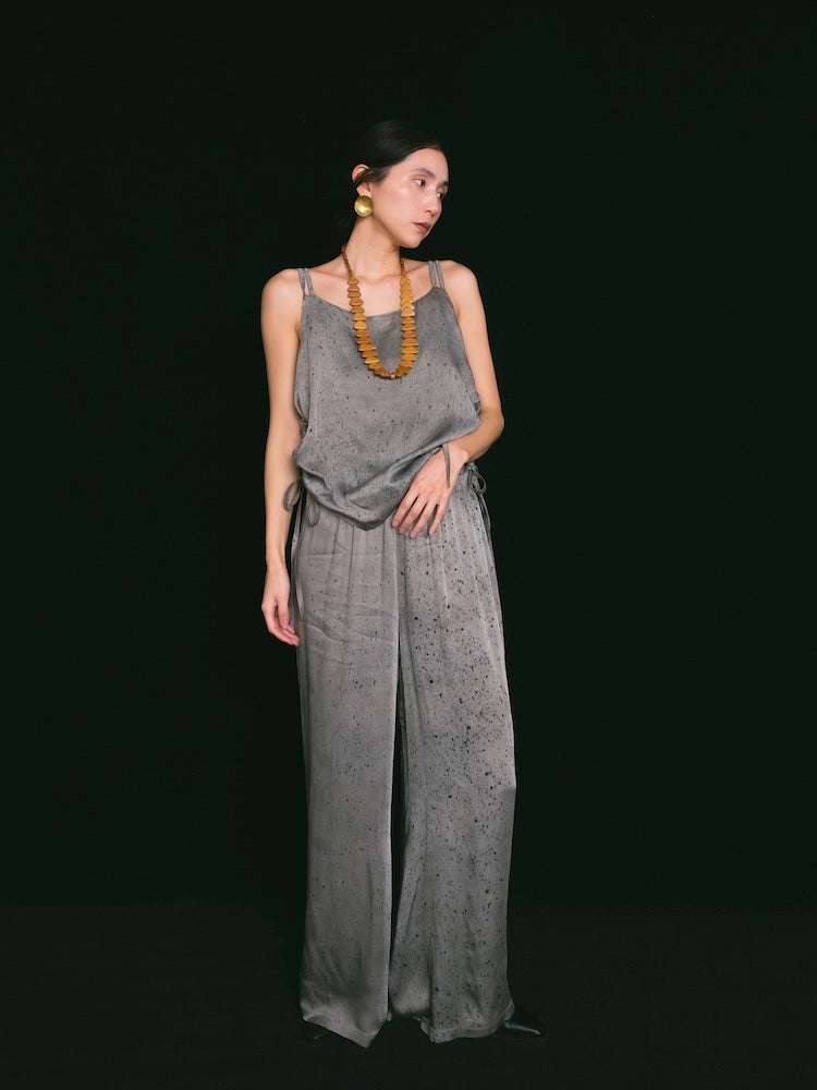 モデル身長：163cm / カラー：Gray