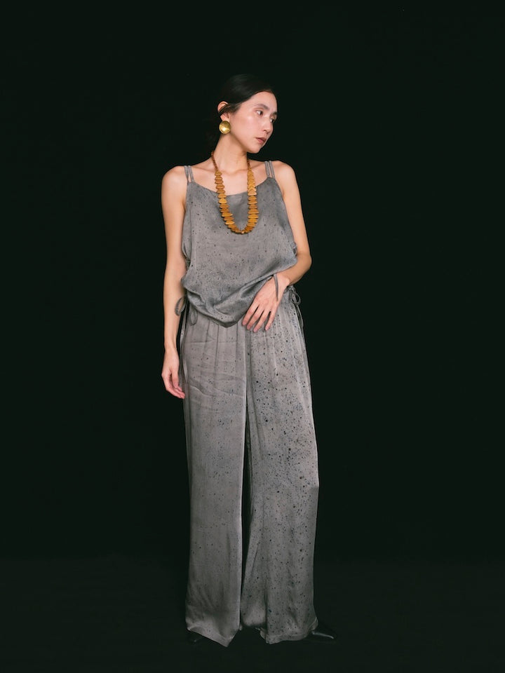 モデル身長：163cm / カラー：Gray