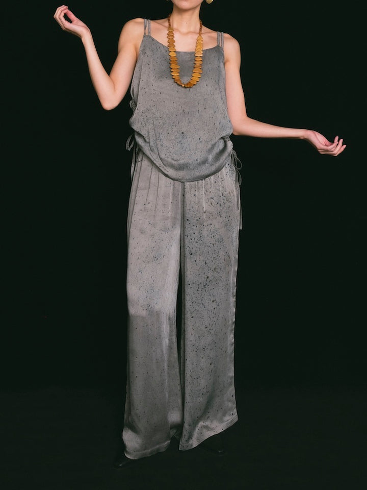 モデル身長：163cm / カラー：Gray