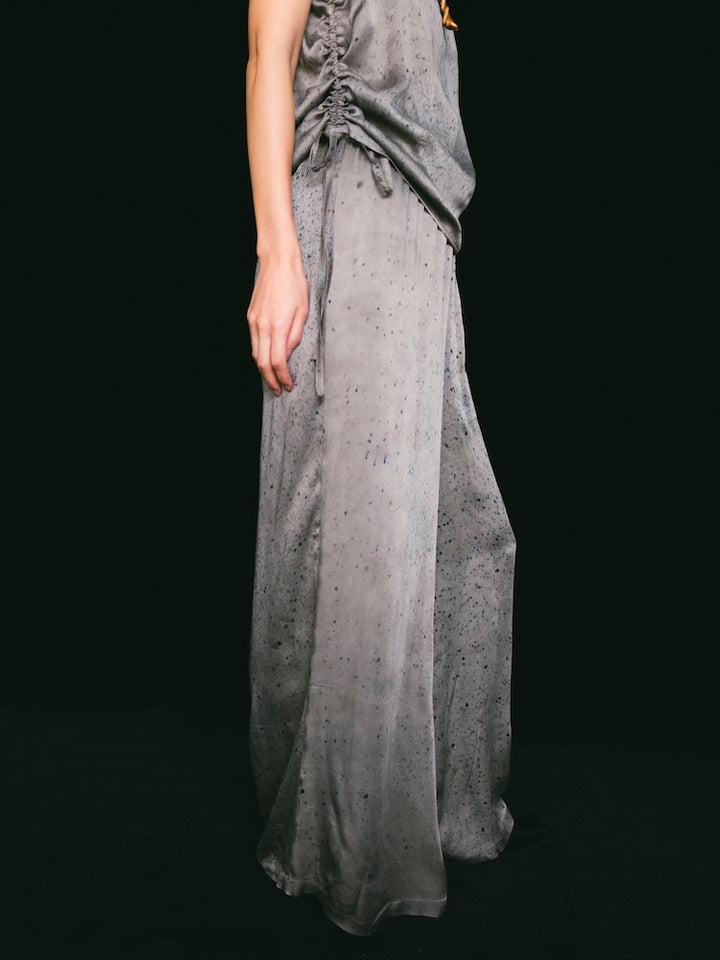 モデル身長：163cm / カラー：Gray