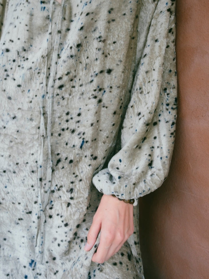 モデル身長：175cm / カラー：Gray