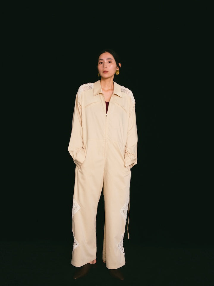 モデル身長：163cm / カラー：Beige