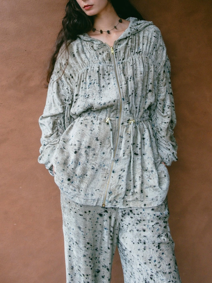 モデル身長：175cm / カラー：Gray