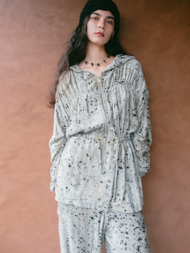 モデル身長：175cm / カラー：Gray