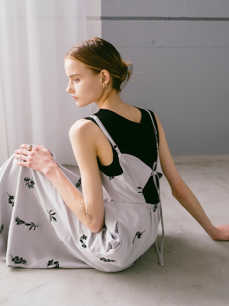 モデル身長：167cm / カラー：LightGray