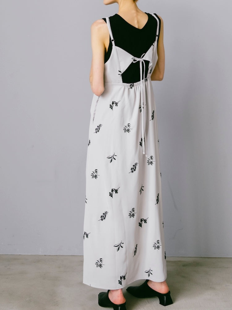 モデル身長：167cm / カラー：LightGray