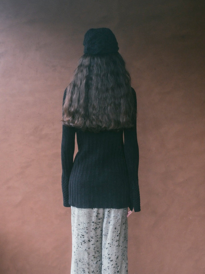 モデル身長：175cm / カラー：Black