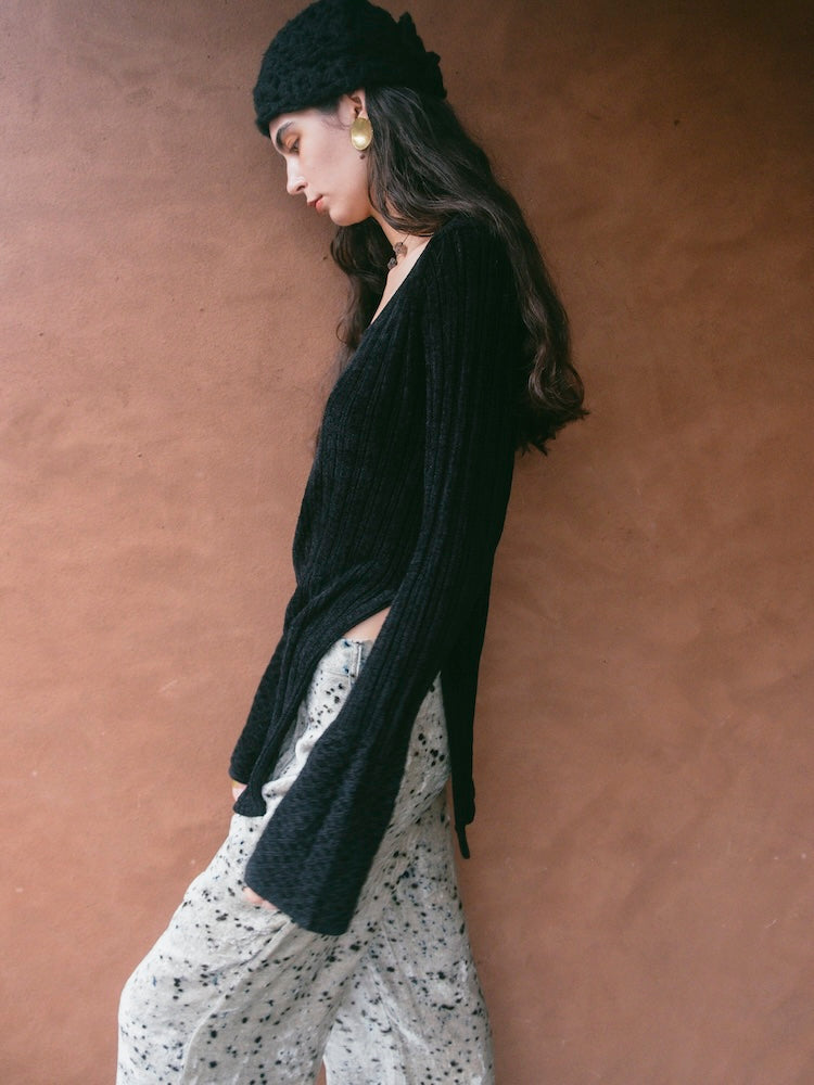 モデル身長：175cm / カラー：Black