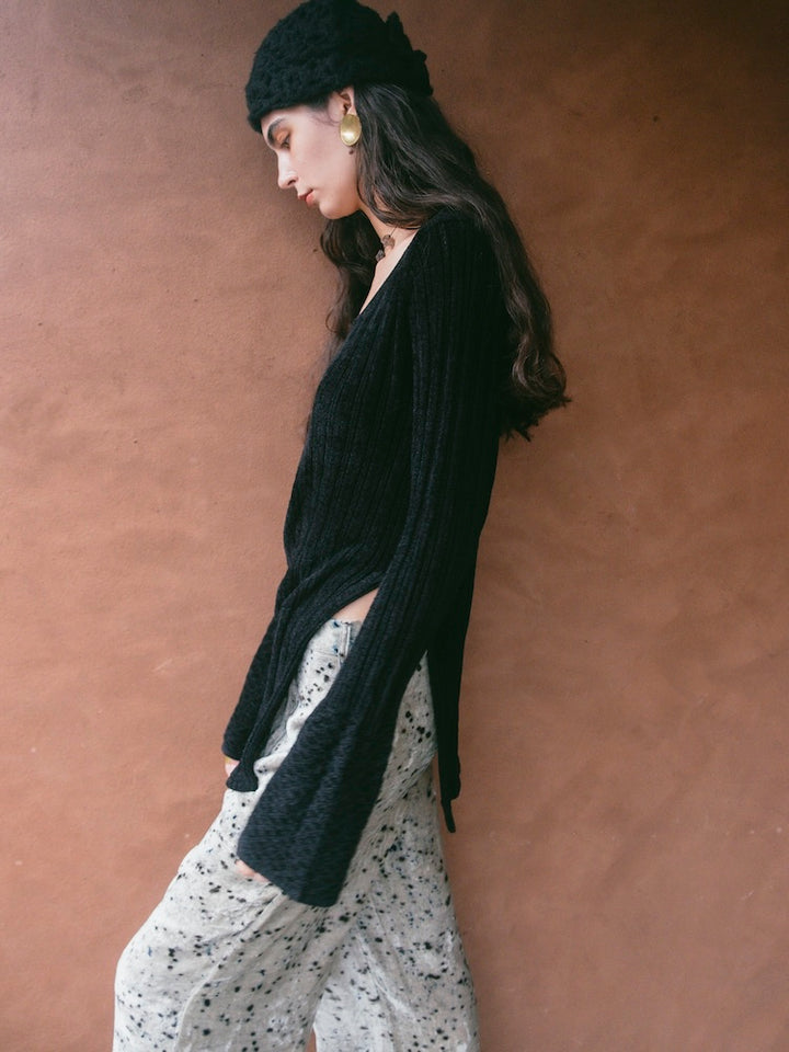 モデル身長：175cm / カラー：Black