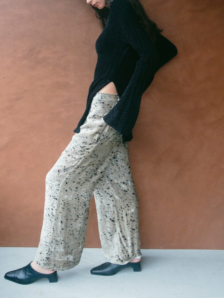 モデル身長：175cm / カラー：Gray