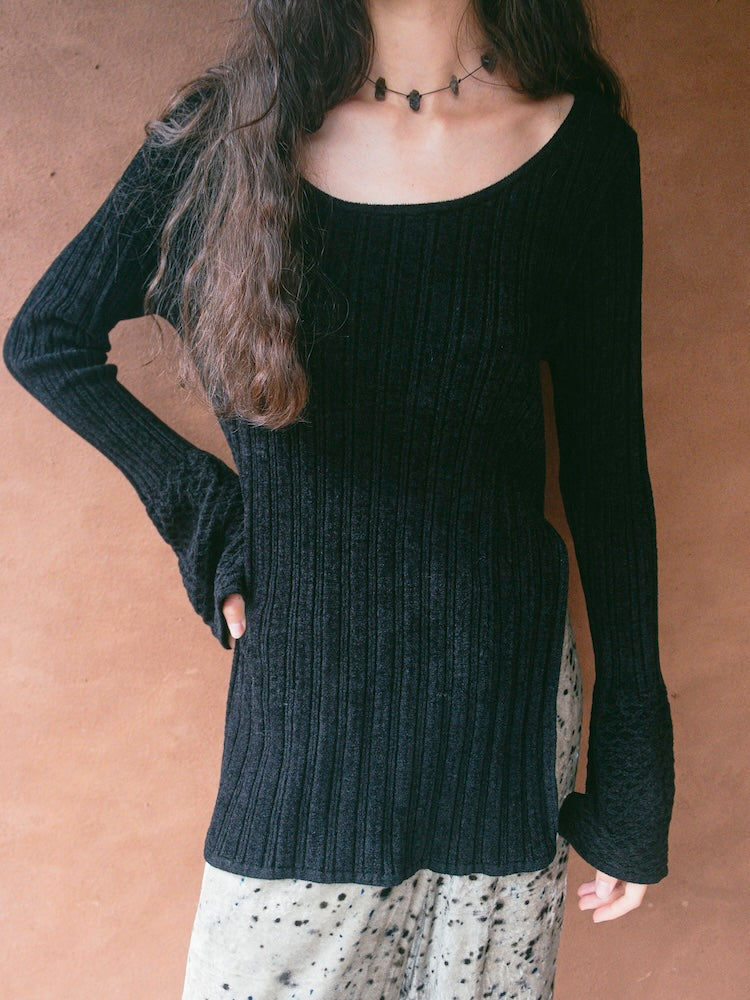 モデル身長：175cm / カラー：Black